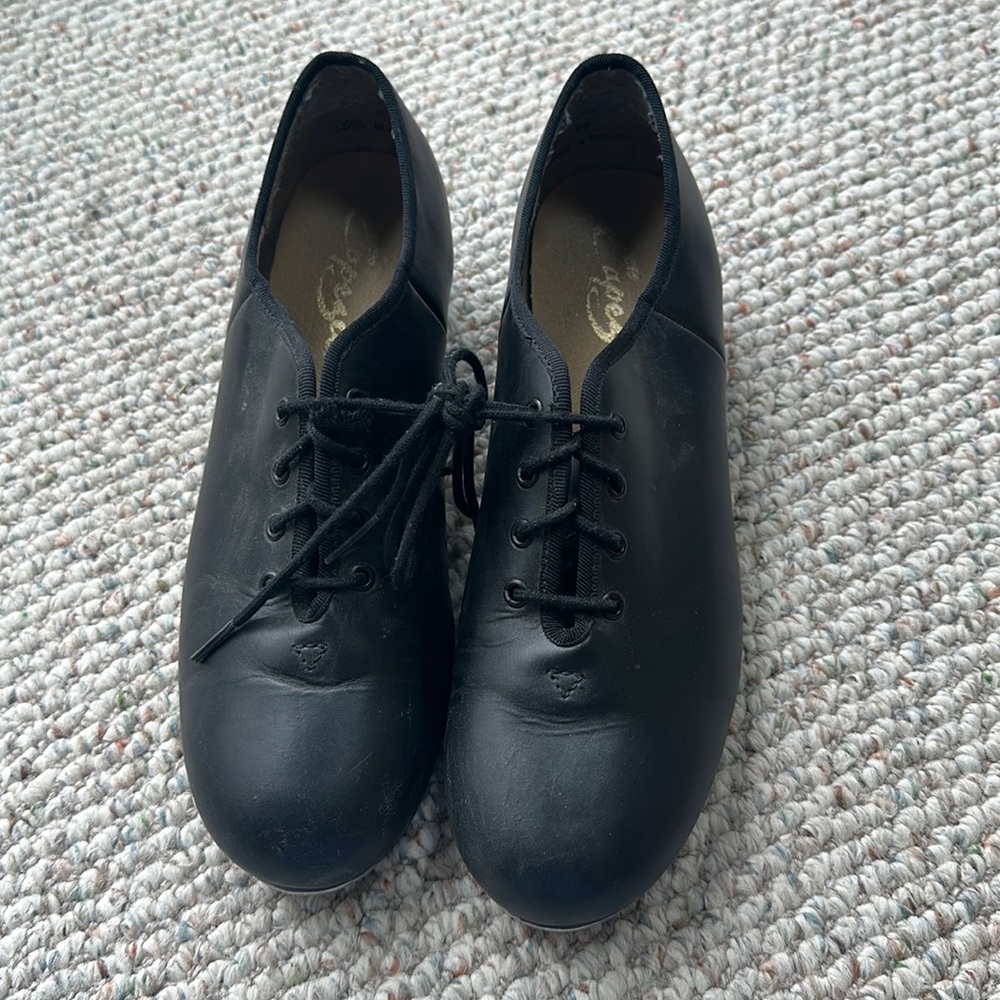 Capezio telle tone tap shoe